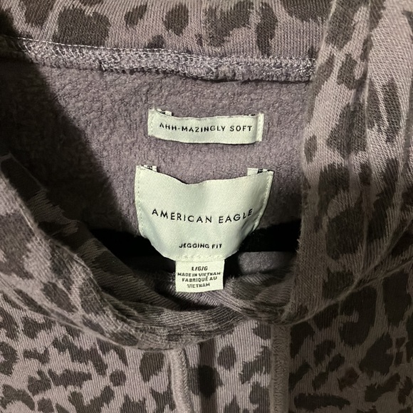 American Eagle hoodie - Picture 2 of 3